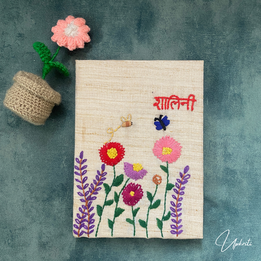 El diario bordado floral