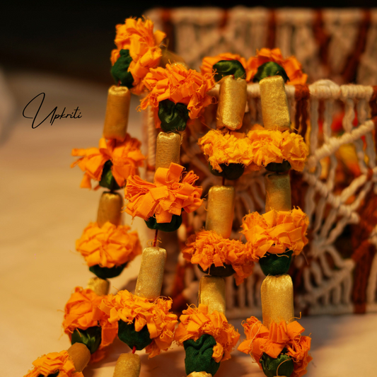 Handgefertigte floral gewebte Girlande