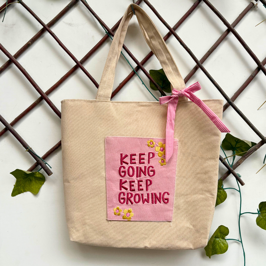 Keep Going Quote Tote bag