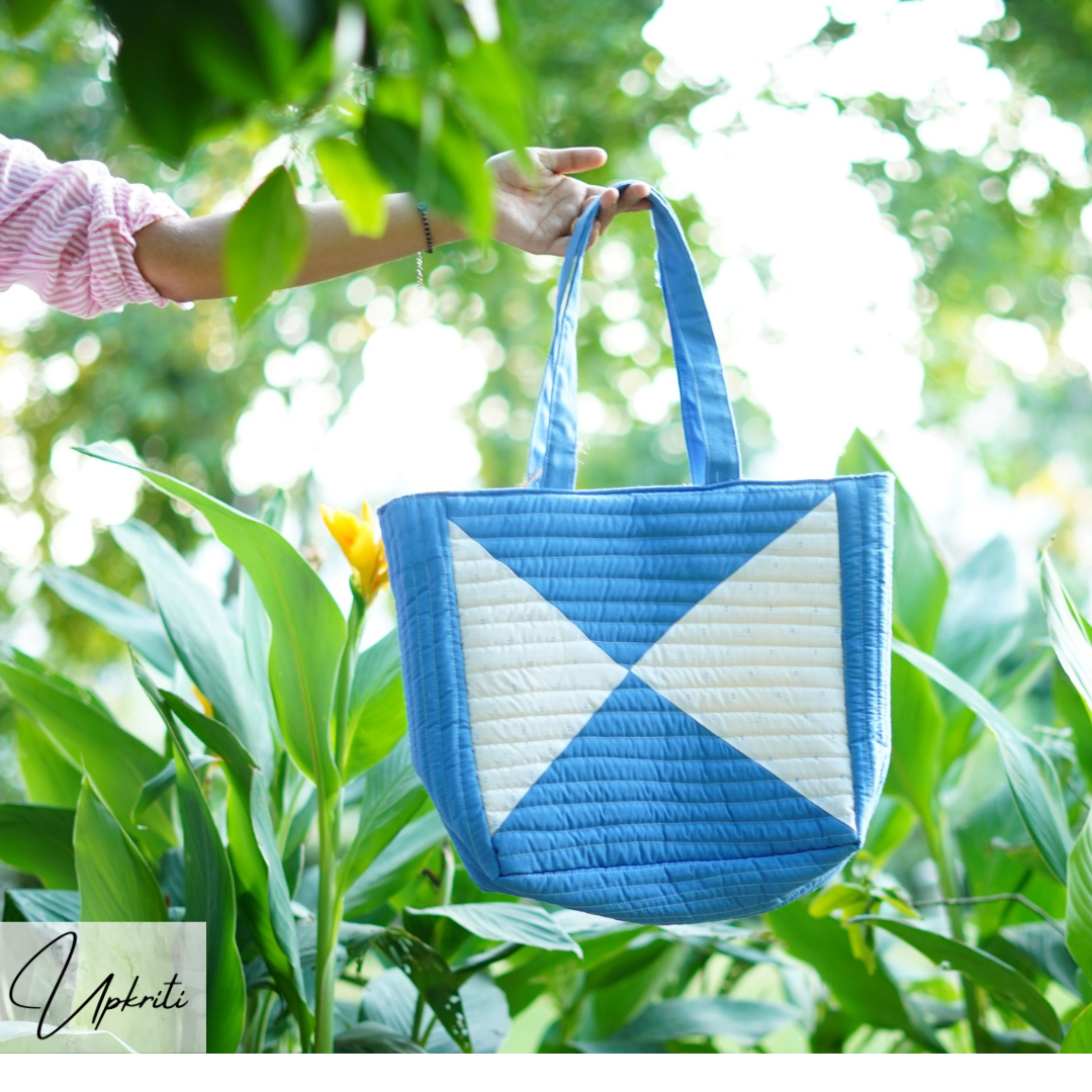 Blue-White Tote bag