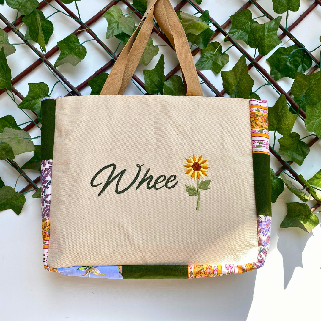 Whee tote bag