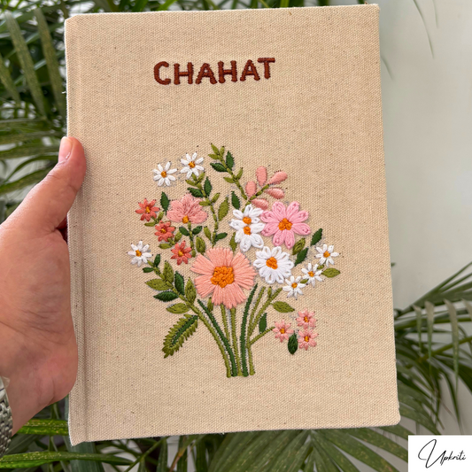 Das mit Blumen bestickte Tagebuch