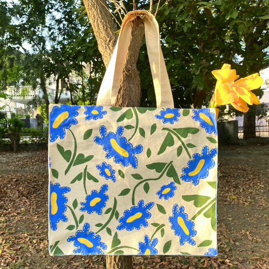 The Blue floral box tote bag