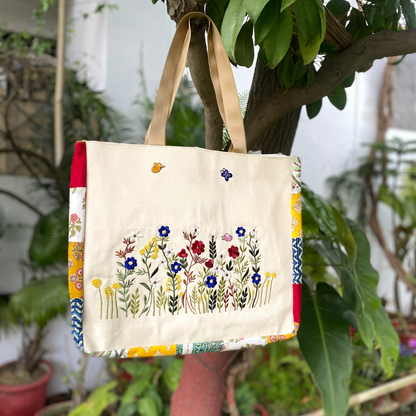 Butterfly bloom Tote Bag