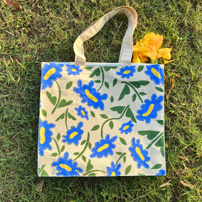 The Blue floral box tote bag