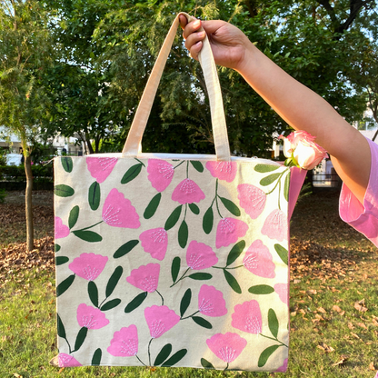 The Tulip box tote bag