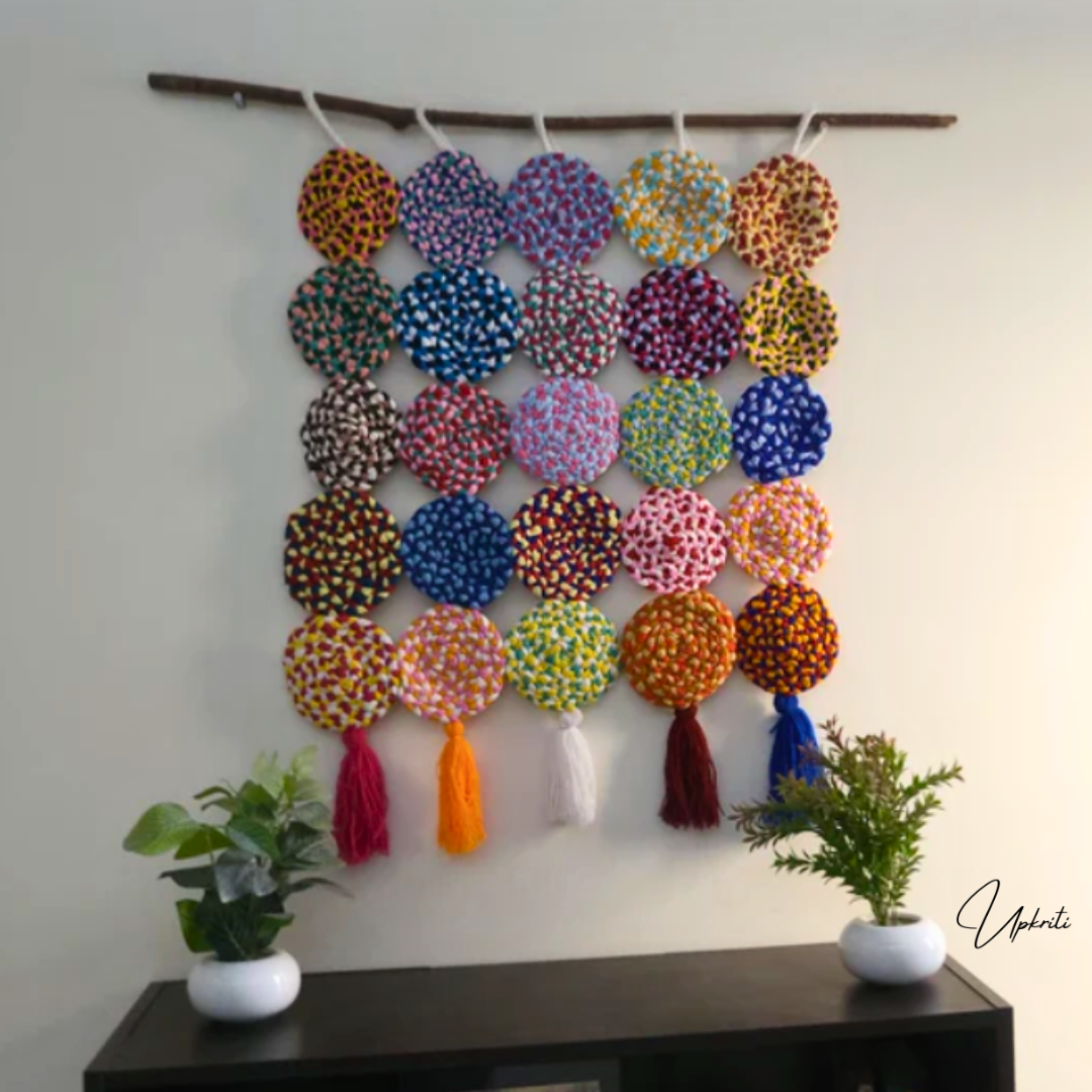 Braided discs wall décor