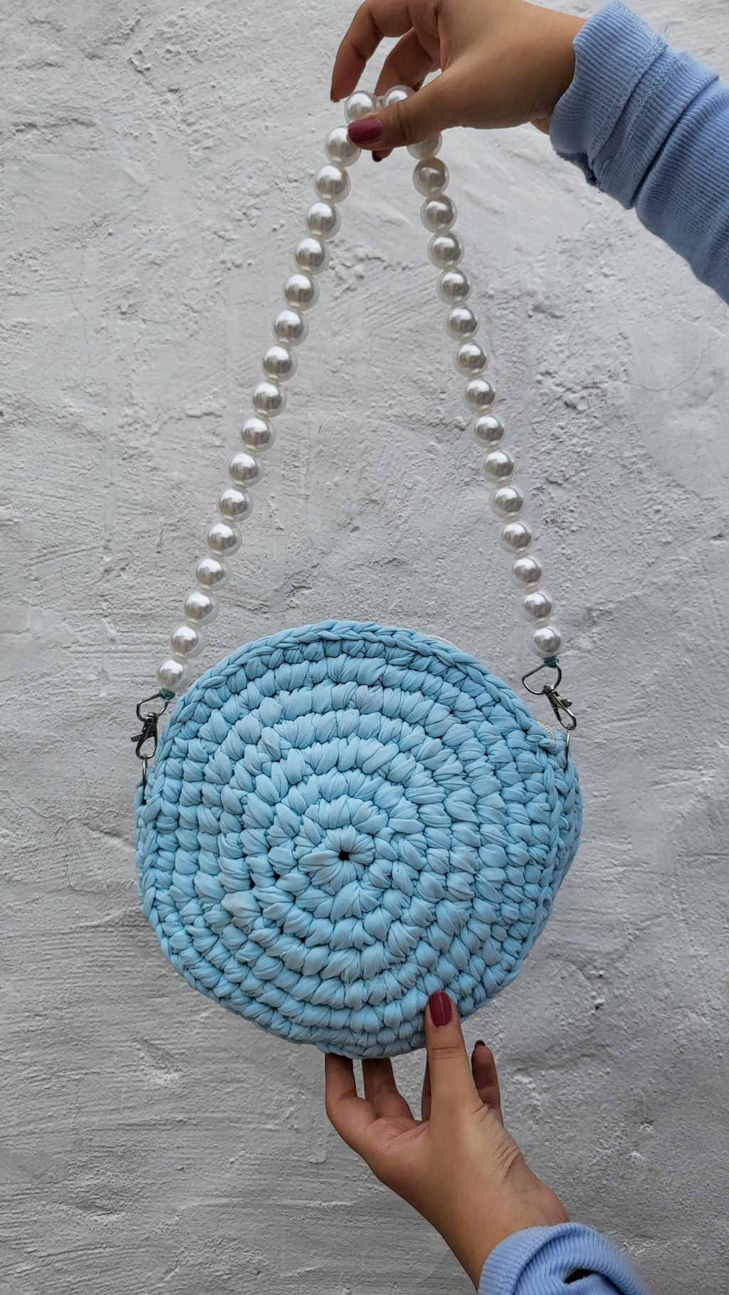 Roxy Retro Crochet Round Bag Pattern - FREE! - Nine Inspired